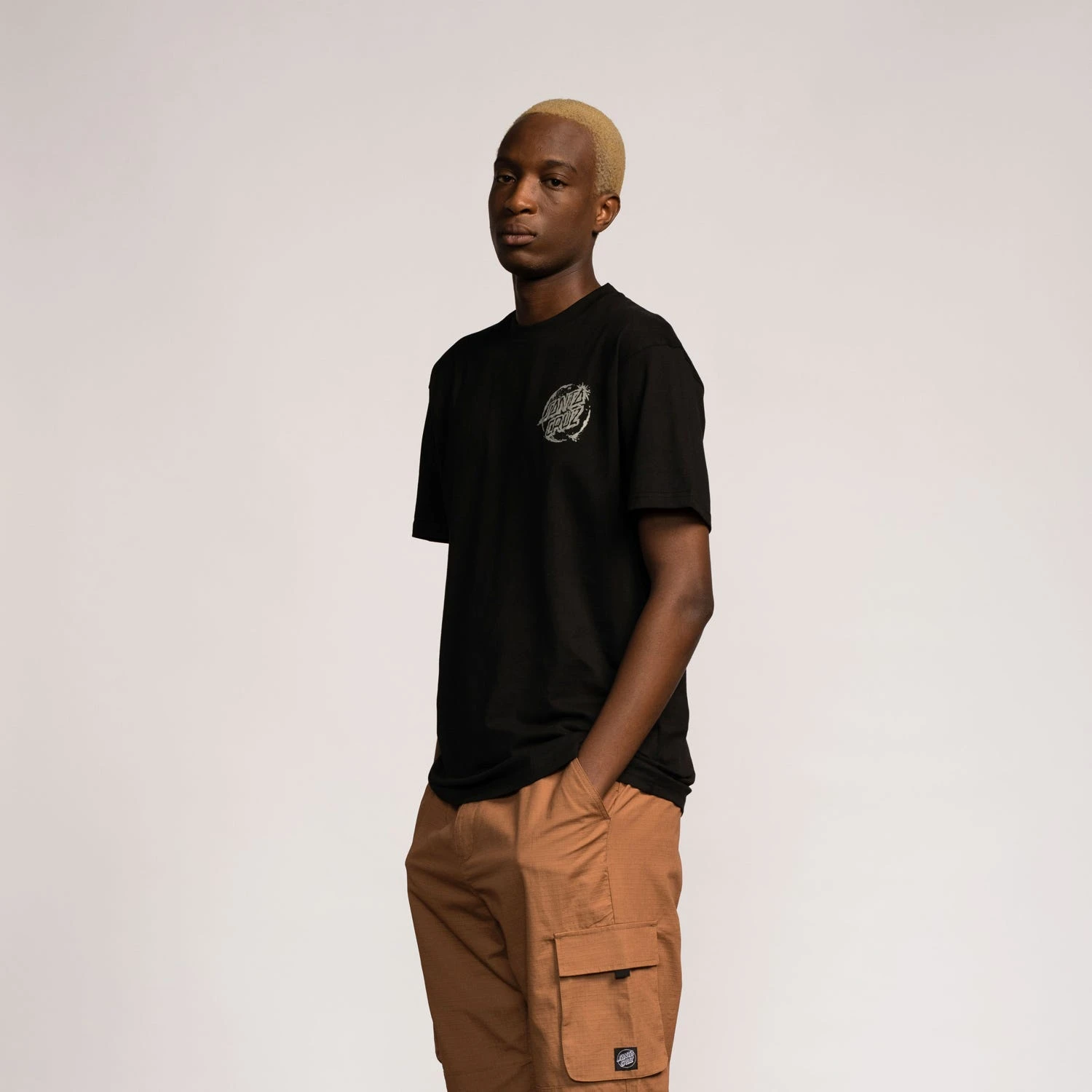 Erode Dot Mono T-Shirt 6 Erode Dot Mono T-Shirt - Image 4